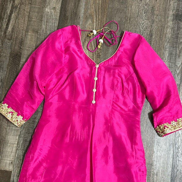 Salwar Suit - Picture 8 of 8